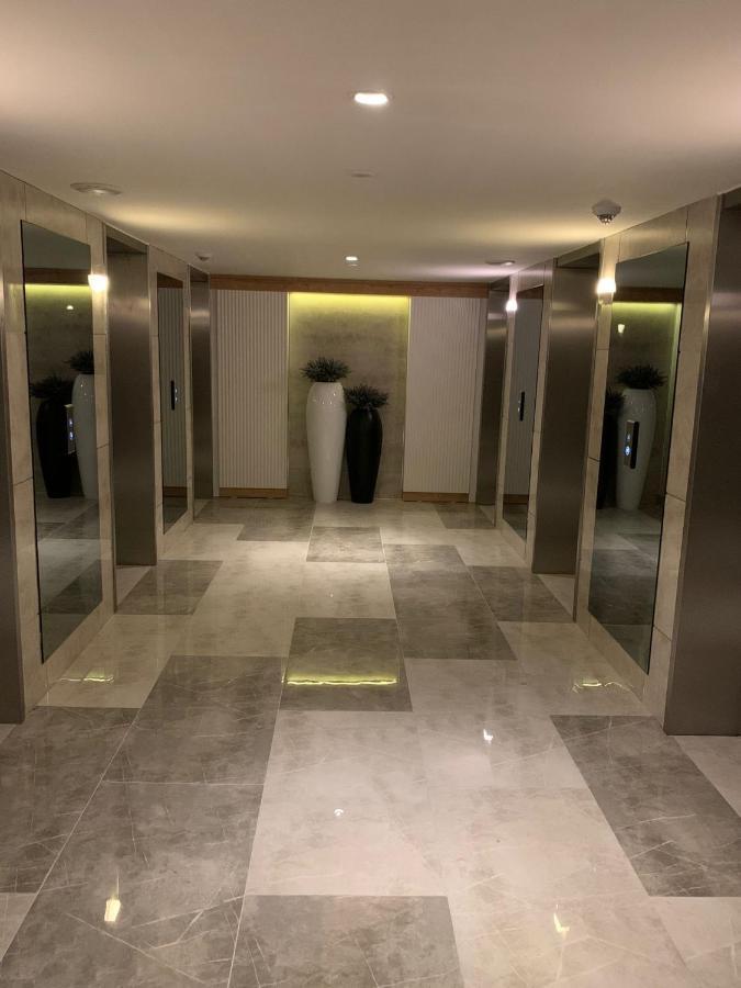 Orbi City Luxury Suit Batoumi Extérieur photo